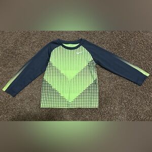 Nike Boys Long Sleeved Dri Fit Shirt size 7